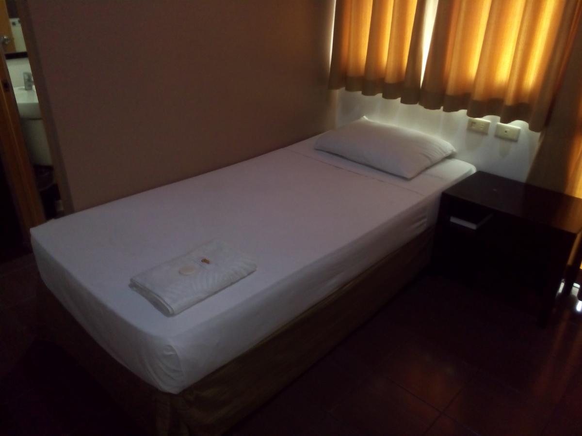Hotel Kichi 레가스피 외부 사진